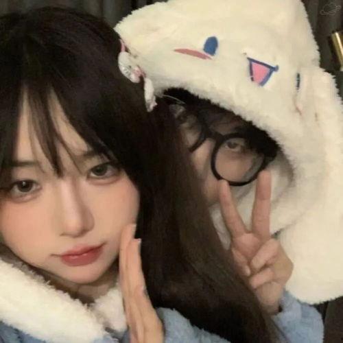 娱乐吃瓜酱头像是谁呀,揭秘“娱乐吃瓜酱”头像背后的神秘人物  第3张